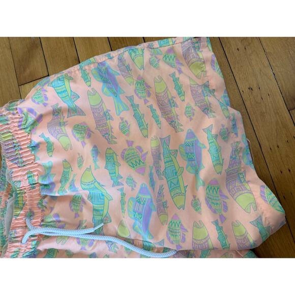 Chubbies corral orange fish print swim trunks - Picture 4 of 6